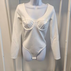 Bodysuit with wired bra